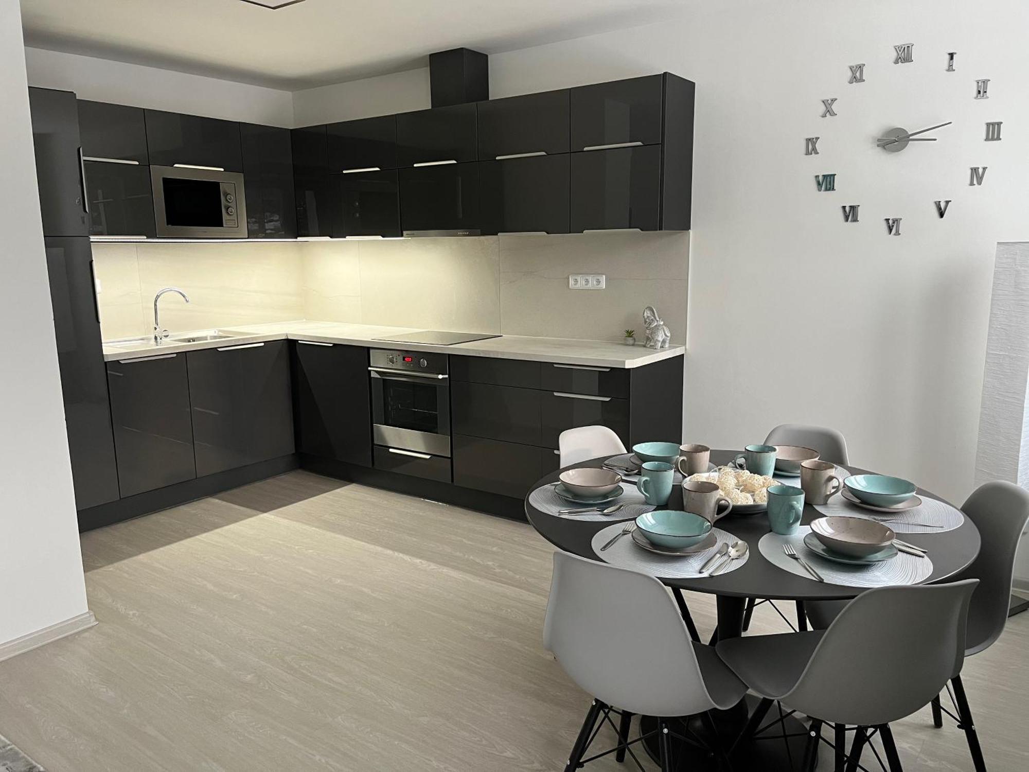 Apartman U Zamecke Zahrady Klásterec nad Ohrí Exterior foto