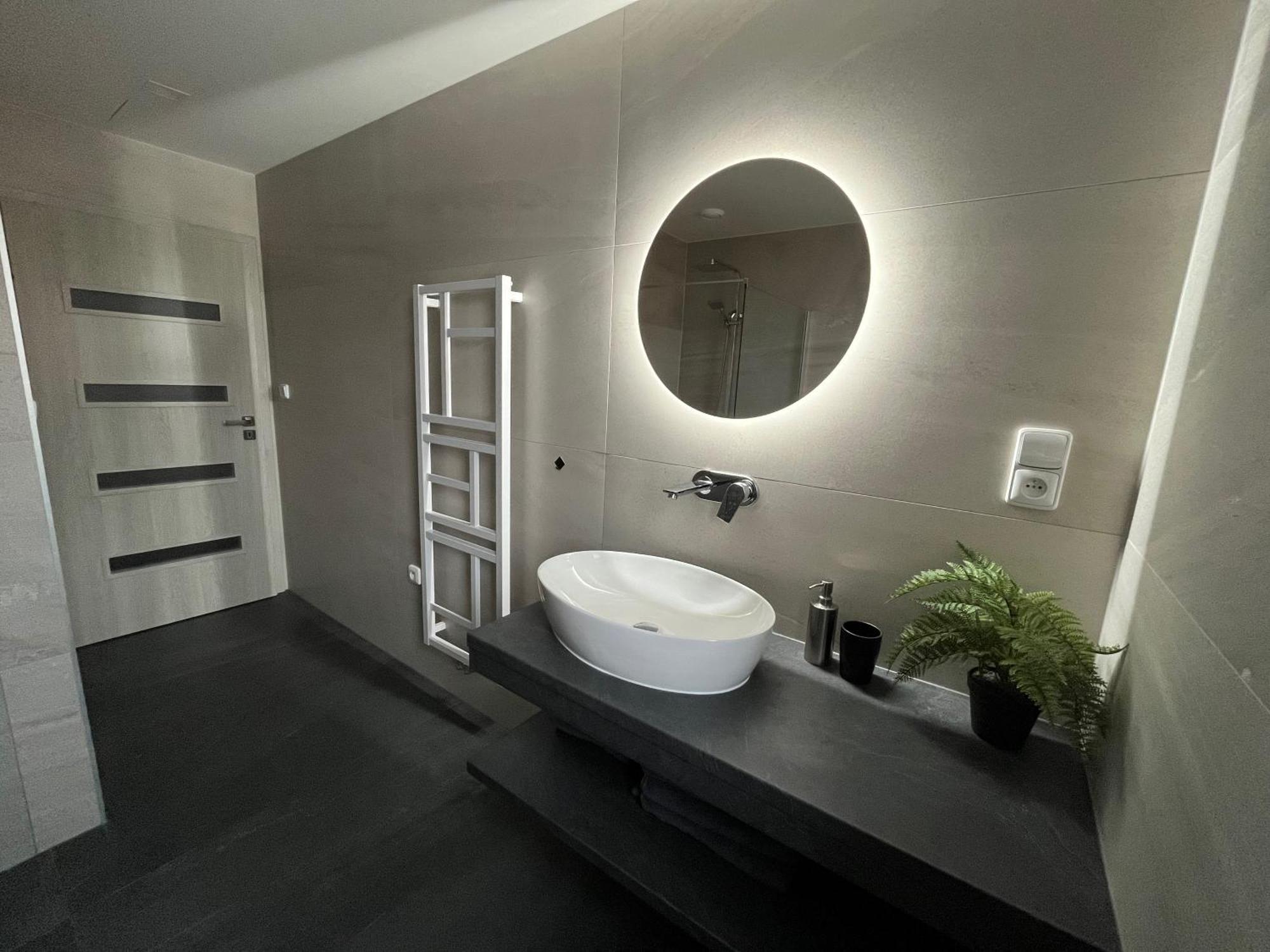 Apartman U Zamecke Zahrady Klásterec nad Ohrí Exterior foto